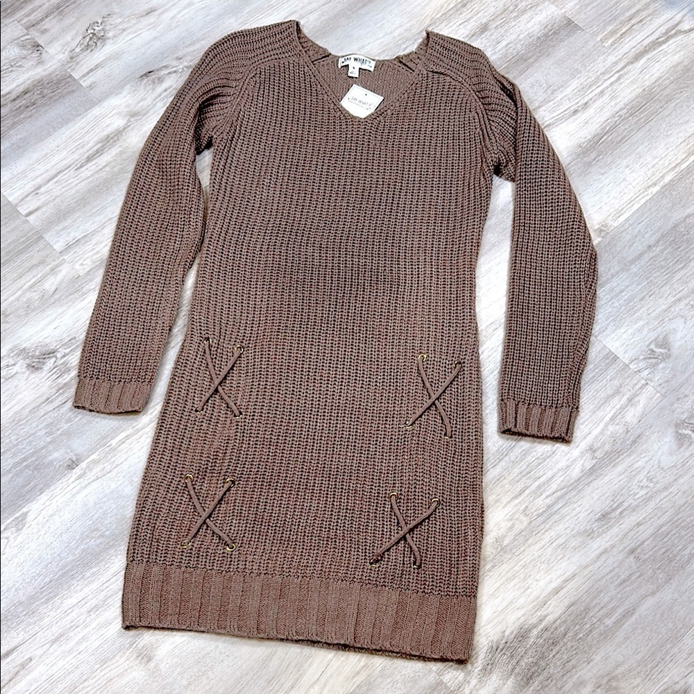 NWT Women’s Say What? Brown Chunky Knit Long Sleeve V-Neck Sweater Dress / Small